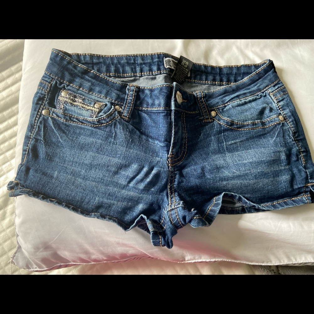 Women’s shorts